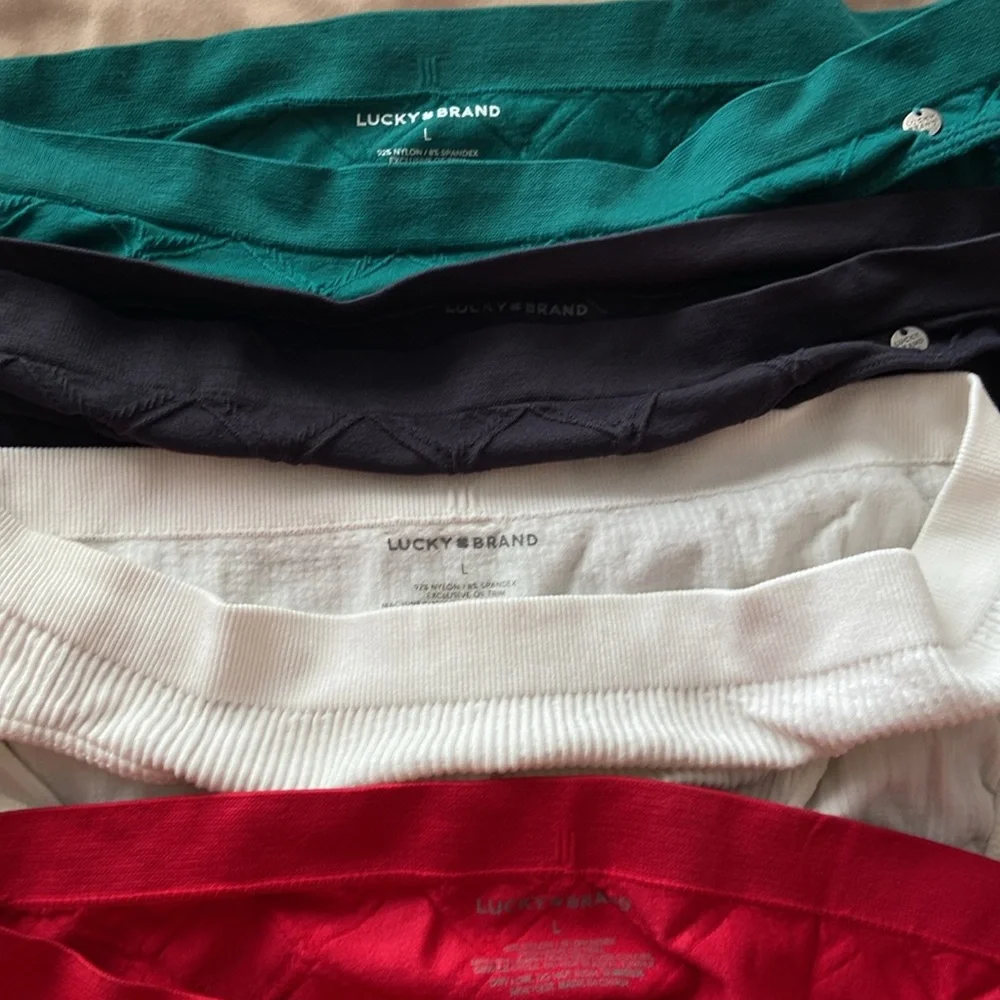 NWOT 4 pack panties - Picture 2 of 3